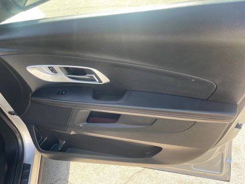 Used 2013 Chevrolet Equinox LT w/ Driver Convenience Package FWD image 33