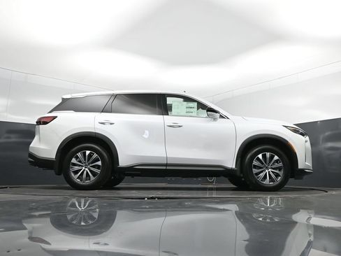 Certified 2026 INFINITI QX60 Pure w/ Cargo Package FWD image 44