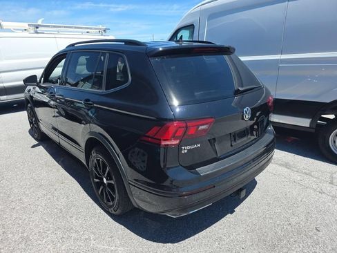 Used 2021 Volkswagen Tiguan SE R-Line AWD/4WD image 3