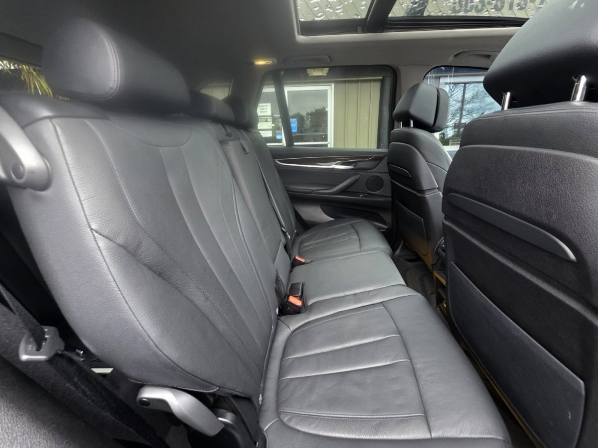 Used 2016 BMW X5 xDrive35i AWD/4WD image 9
