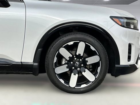 Certified 2024 Honda Prologue Elite image 34