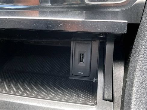 Used 2019 Volkswagen Atlas SEL AWD/4WD image 26