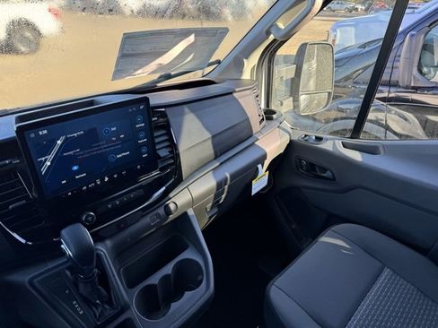 New 2025 Ford Transit 350 XLT image 10