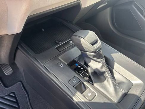 New 2026 Toyota Corolla Cross L FWD image 27