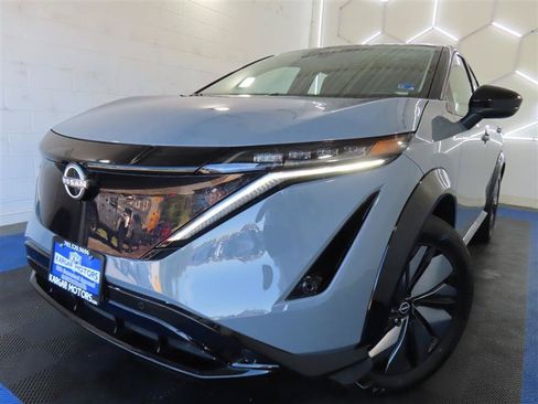 Used 2024 Nissan Ariya AWD image 1