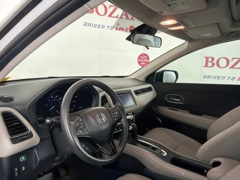 Used 2021 Honda HR-V EX image 12