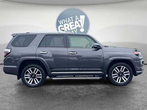 Used 2023 Toyota 4Runner Limited image 2