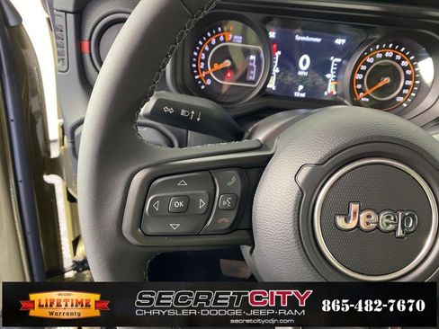 New 2026 Jeep Gladiator Rubicon image 15