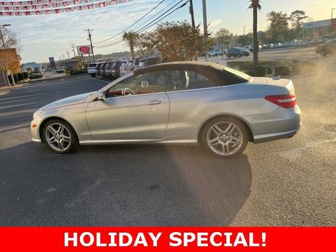 Used 2011 Mercedes-Benz E 550 Cabriolet image 30