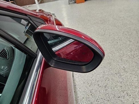 Used 2018 Chevrolet Cruze LT w/ Convenience Package FWD image 38