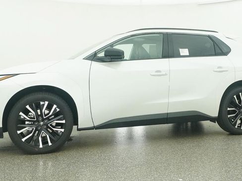 New 2026 Toyota bZ FWD image 18