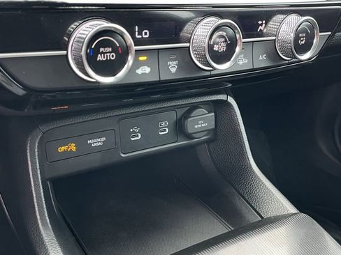 Certified 2025 Honda Civic Sport image 19