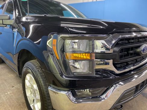 Used 2023 Ford F150 XLT image 2