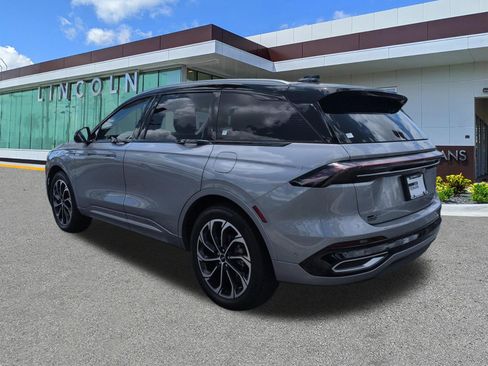Certified 2024 Lincoln Nautilus Reserve AWD/4WD image 7
