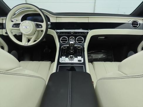 New 2025 Bentley Continental GTC image 21
