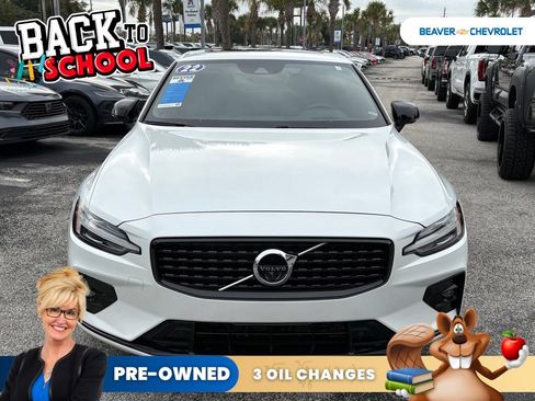 Used 2022 Volvo S60 B5 R-Design w/ Advanced Package FWD image 3