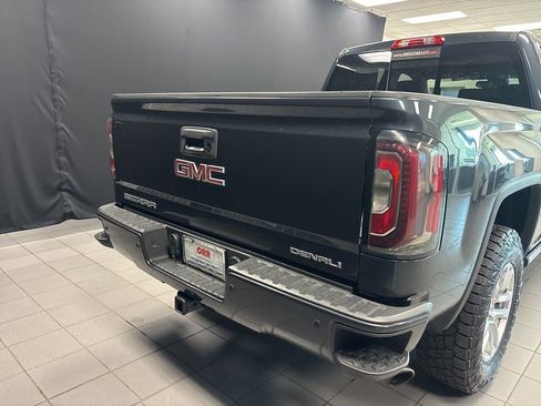 Used 2018 GMC Sierra 1500 Denali w/ Denali Ultimate Package image 4