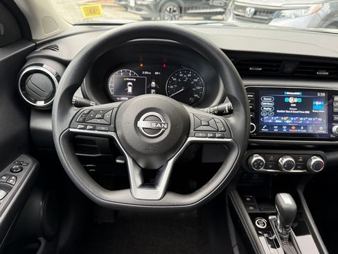 Used 2023 Nissan Kicks SV w/ Exterior Package FWD image 13