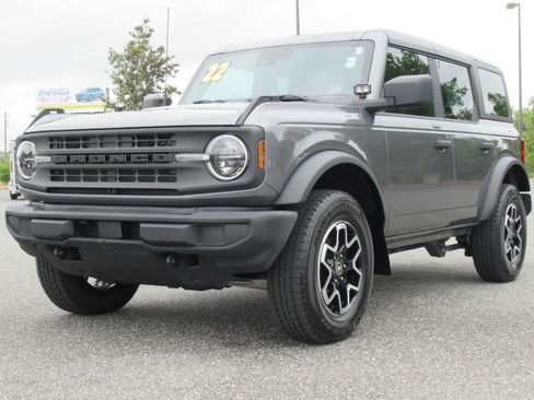 Used 2022 Ford Bronco 4-Door AWD/4WD image 3