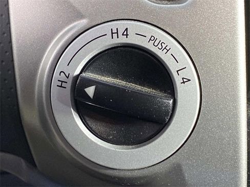 Used 2015 Toyota Tacoma 4x4 Double Cab w/ TRD Sport Package image 23