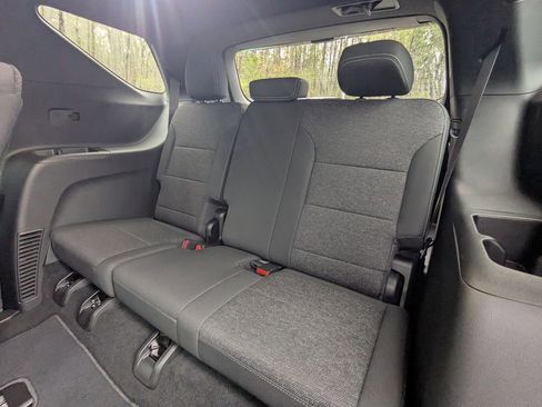 New 2026 Chevrolet Traverse LT w/ Enhanced Driving Package image 14