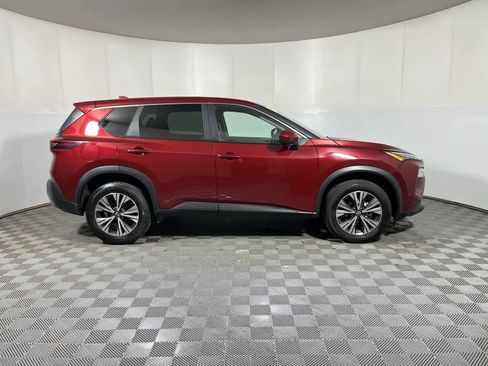 Used 2023 Nissan Rogue SV FWD image 9