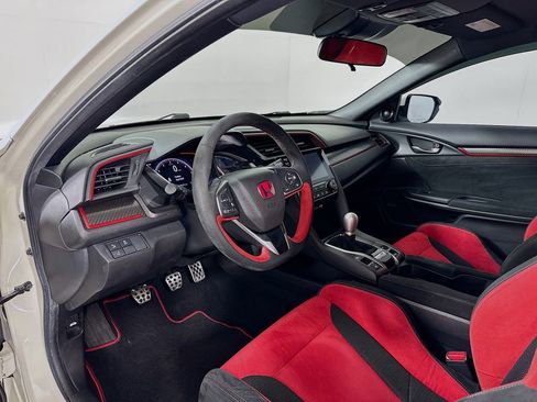 Used 2021 Honda Civic Type R image 9