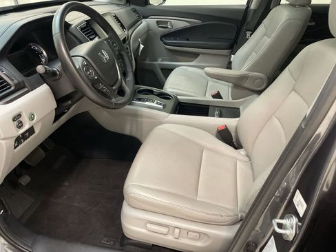 Used 2023 Honda Ridgeline RTL image 19