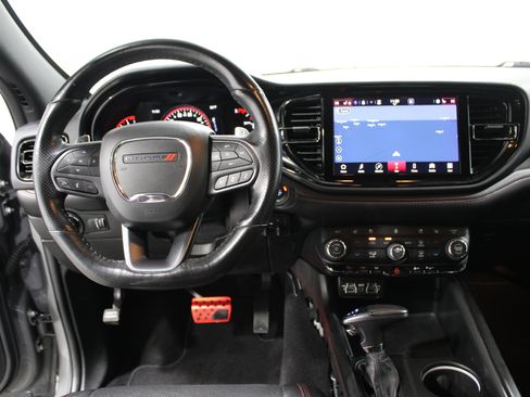 Used 2023 Dodge Durango GT RWD image 2