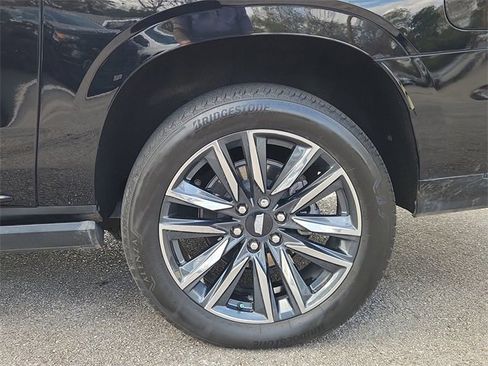 Used 2024 Cadillac Escalade ESV Sport w/ Touring Package image 34