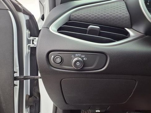 Used 2018 Chevrolet Malibu LS image 67