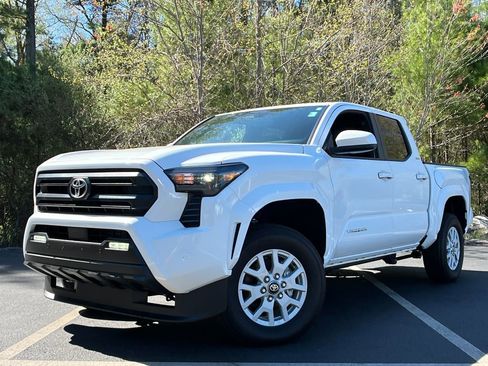 New 2025 Toyota Tacoma SR5 AWD/4WD image 1