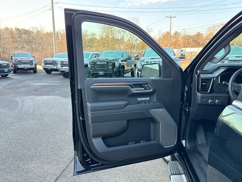 New 2026 GMC Sierra 1500 Denali image 17