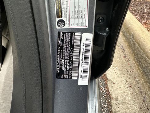 Used 2020 Mercedes-Benz E 63 AMG S image 40