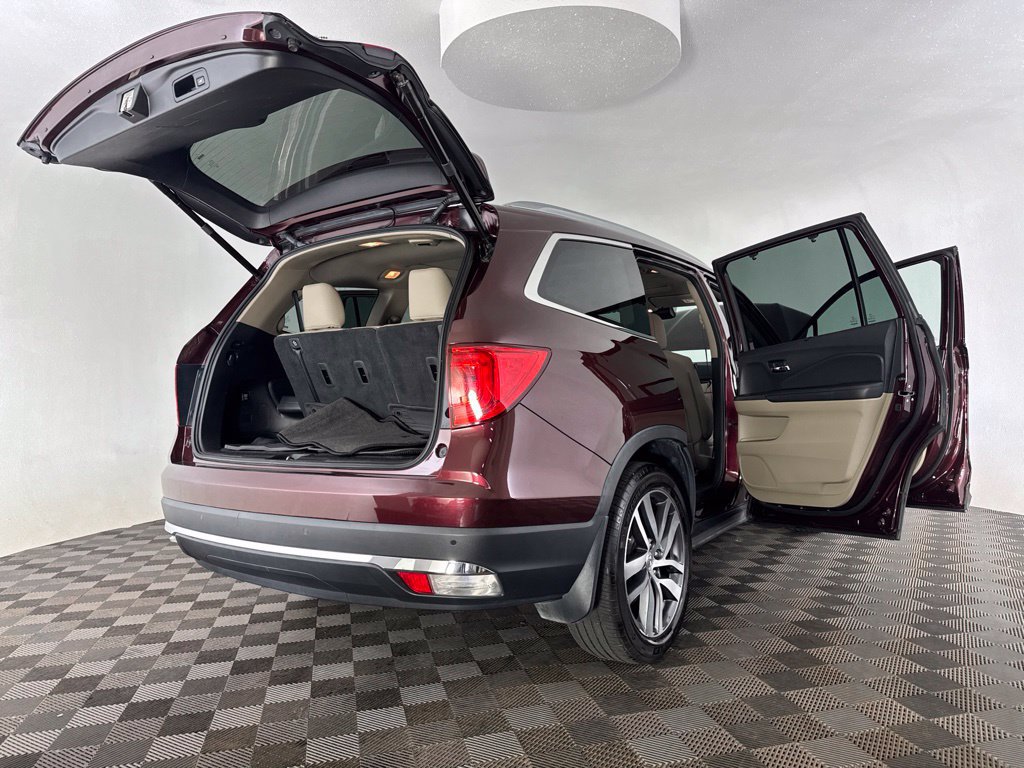 Used 2017 Honda Pilot Elite image 23