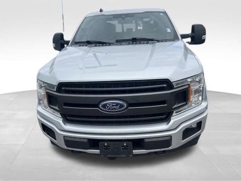 Used 2019 Ford F150 XLT w/ Equipment Group 302A Luxury AWD/4WD image 3