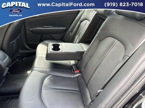 Used 2020 Kia Optima SE FWD image 18
