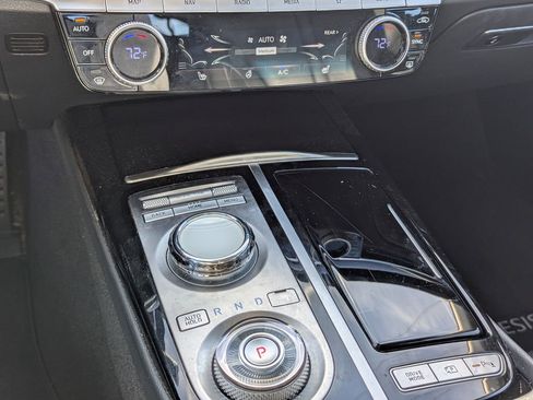 Used 2023 Genesis G80 2.5T image 20