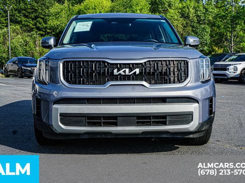 Used 2024 Kia Telluride LX FWD image 9