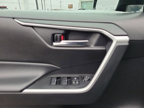 Used 2024 Toyota RAV4 XLE image 17