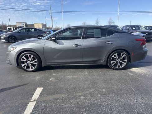 Used 2017 Nissan Maxima Platinum image 11