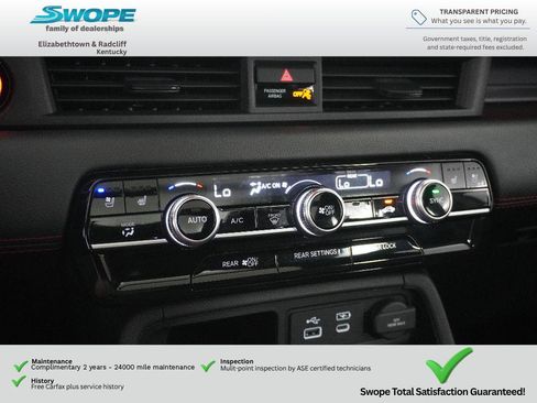 Used 2025 Honda Pilot Black Edition image 21