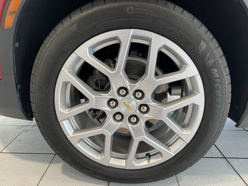 Used 2024 Chevrolet Blazer LT FWD image 8