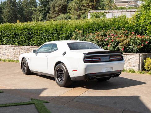 Used 2023 Dodge Challenger SRT Hellcat Redeye image 2