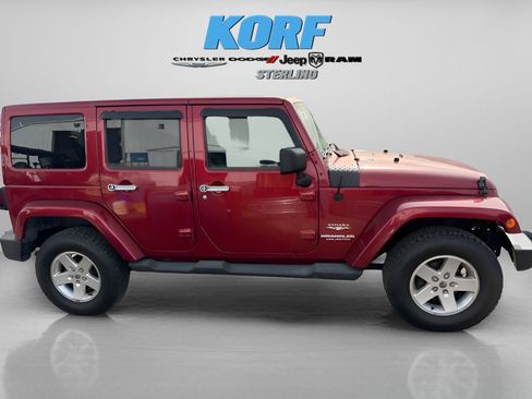 Used 2012 Jeep Wrangler Unlimited Sahara w/ Dual Top Group image 4
