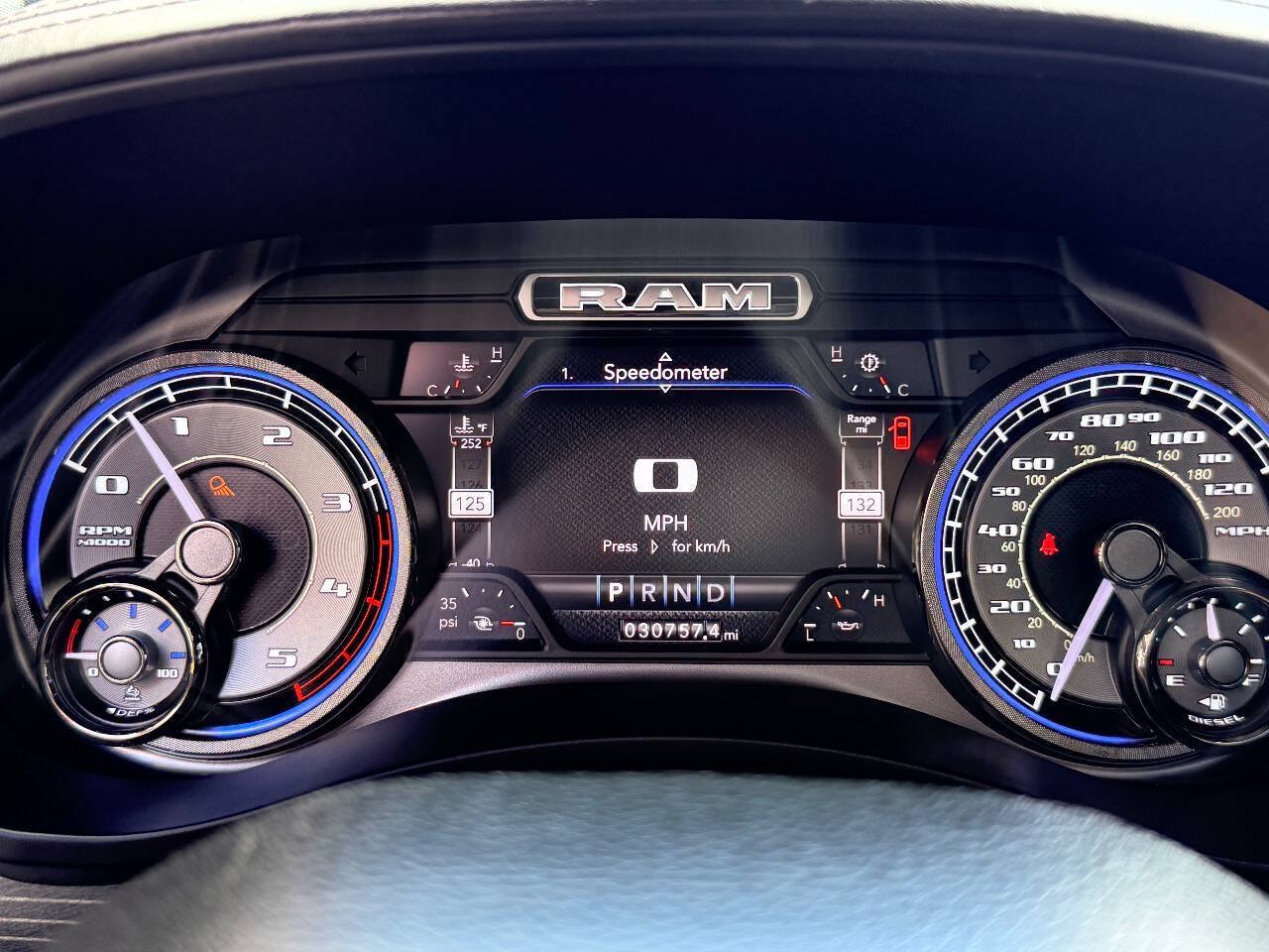 Used 2020 RAM 2500 Limited AWD/4WD image 25