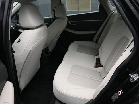 Used 2022 Hyundai Sonata SEL w/ Convenience Package FWD image 14
