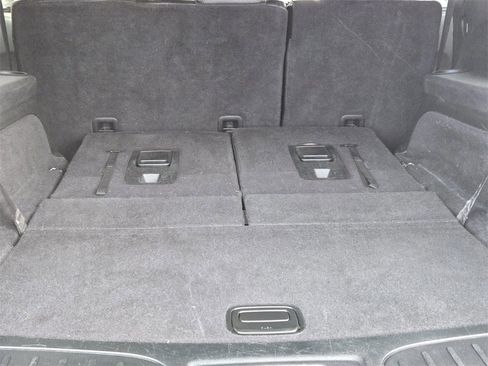 Used 2024 Dodge Durango GT image 16