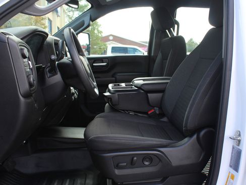 Used 2024 Chevrolet Silverado 2500 W/T w/ WT/CX Safety Package image 17