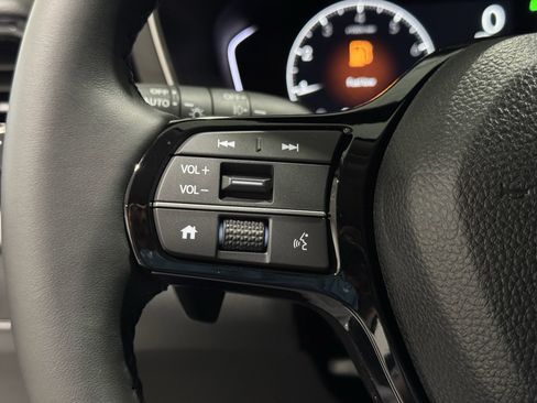 New 2025 Honda Pilot Touring image 30